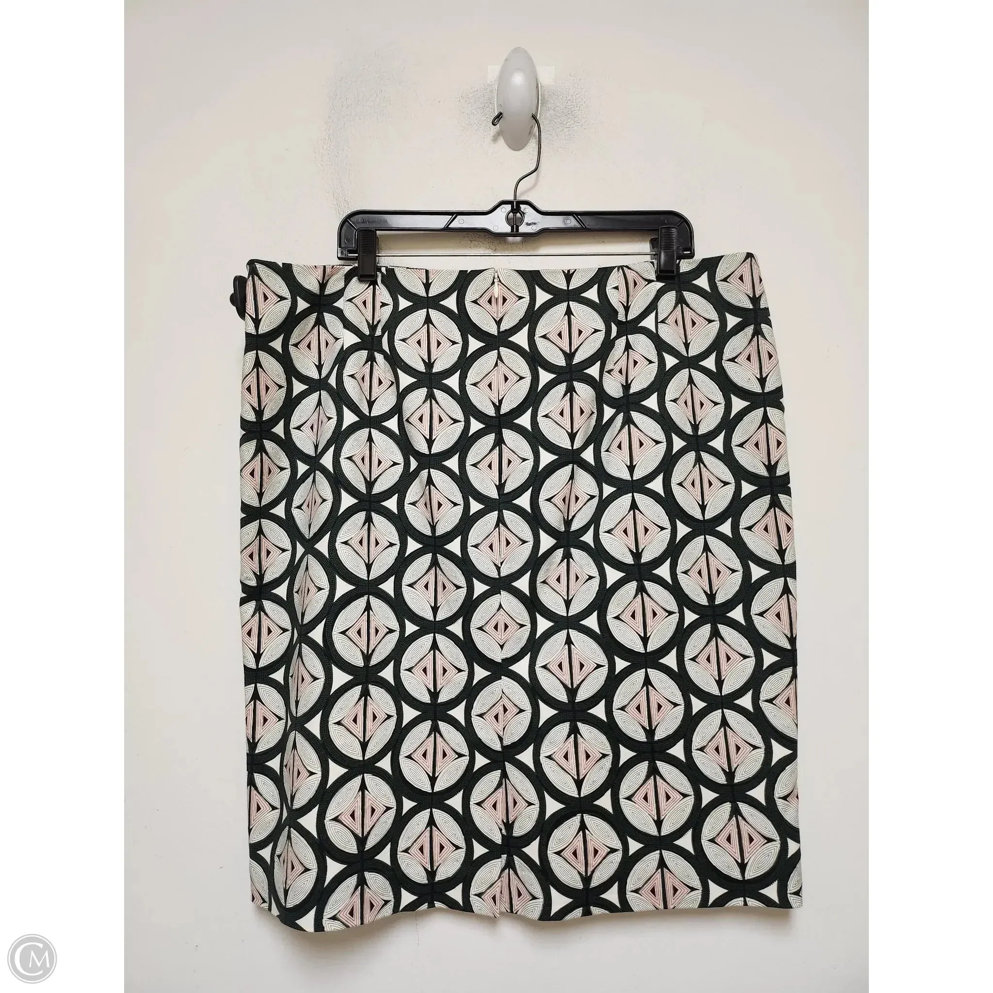 Skirt Mini & Short By Ann Taylor In Green & Pink, Size: 16