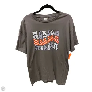 Top Short Sleeve Basic By Clothes Mentor In Grey, Size: L