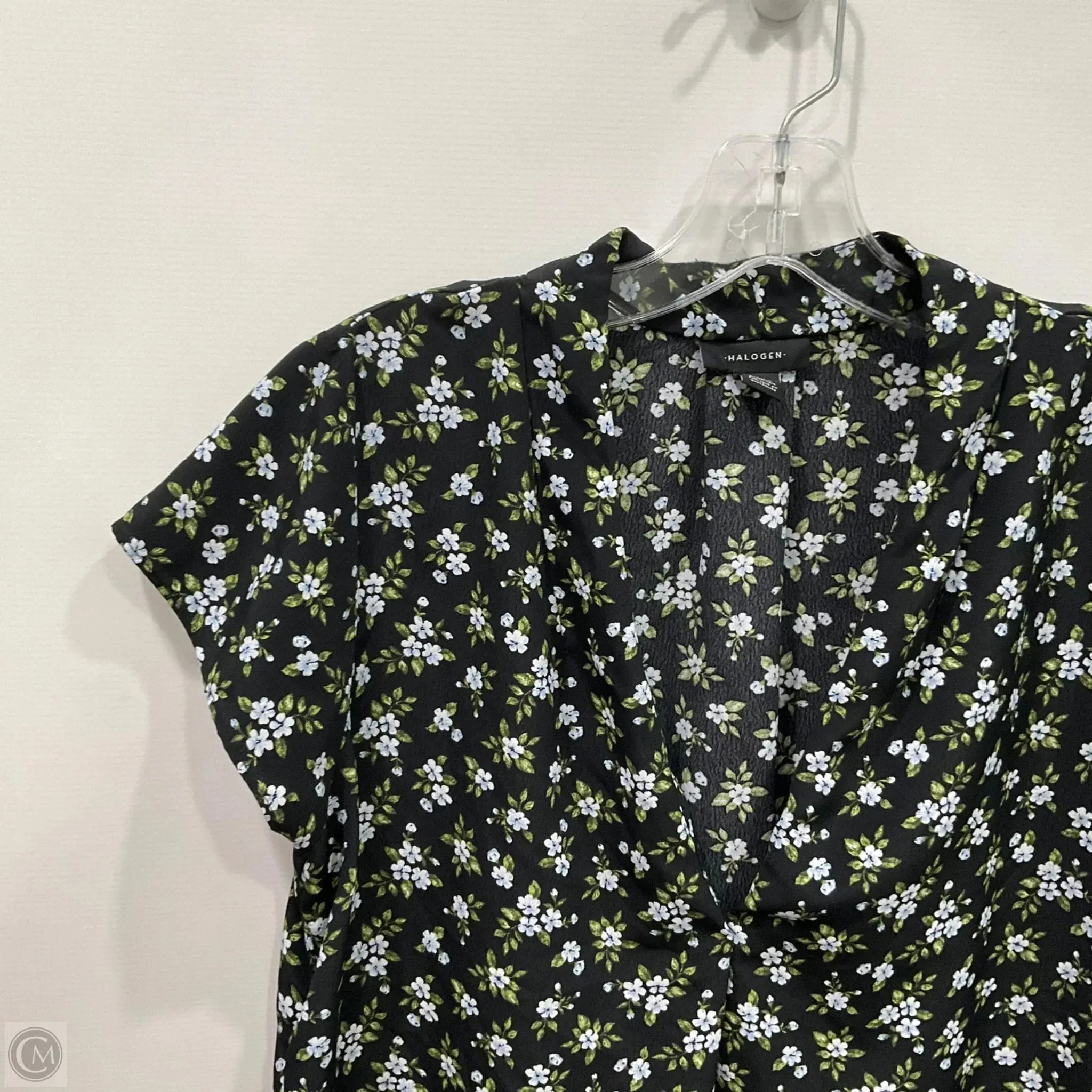Top Short Sleeve By Halogen In Floral Print, Size: S