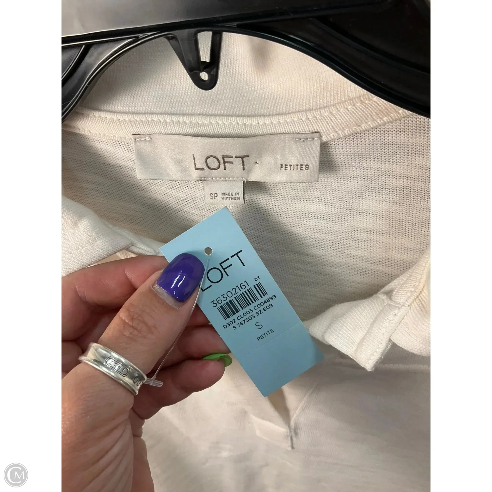 Top Short Sleeve By Loft In Cream, Size: S