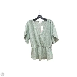 Top Short Sleeve By Sienna Sky In Green, Size: L