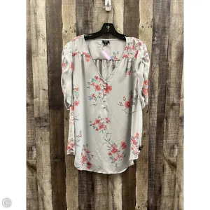 Top Short Sleeve By Torrid In Grey, Size: 2x